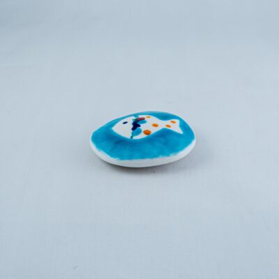 Turquoise fish pebble VV-108